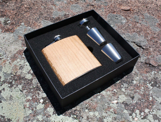 Real Wooden 6 oz. Hip Flask in Premium Gift Box with Shot Glasses & Funnel