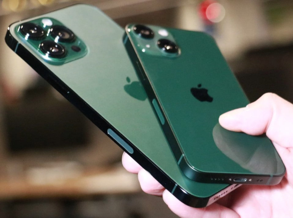 Green iPhone 13 mini and alpine green iPhone 13 Pro 