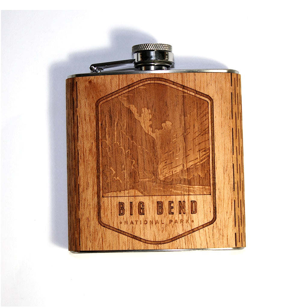 6 oz. Wooden Hip Flask (US National Park Collection in Mahogany)