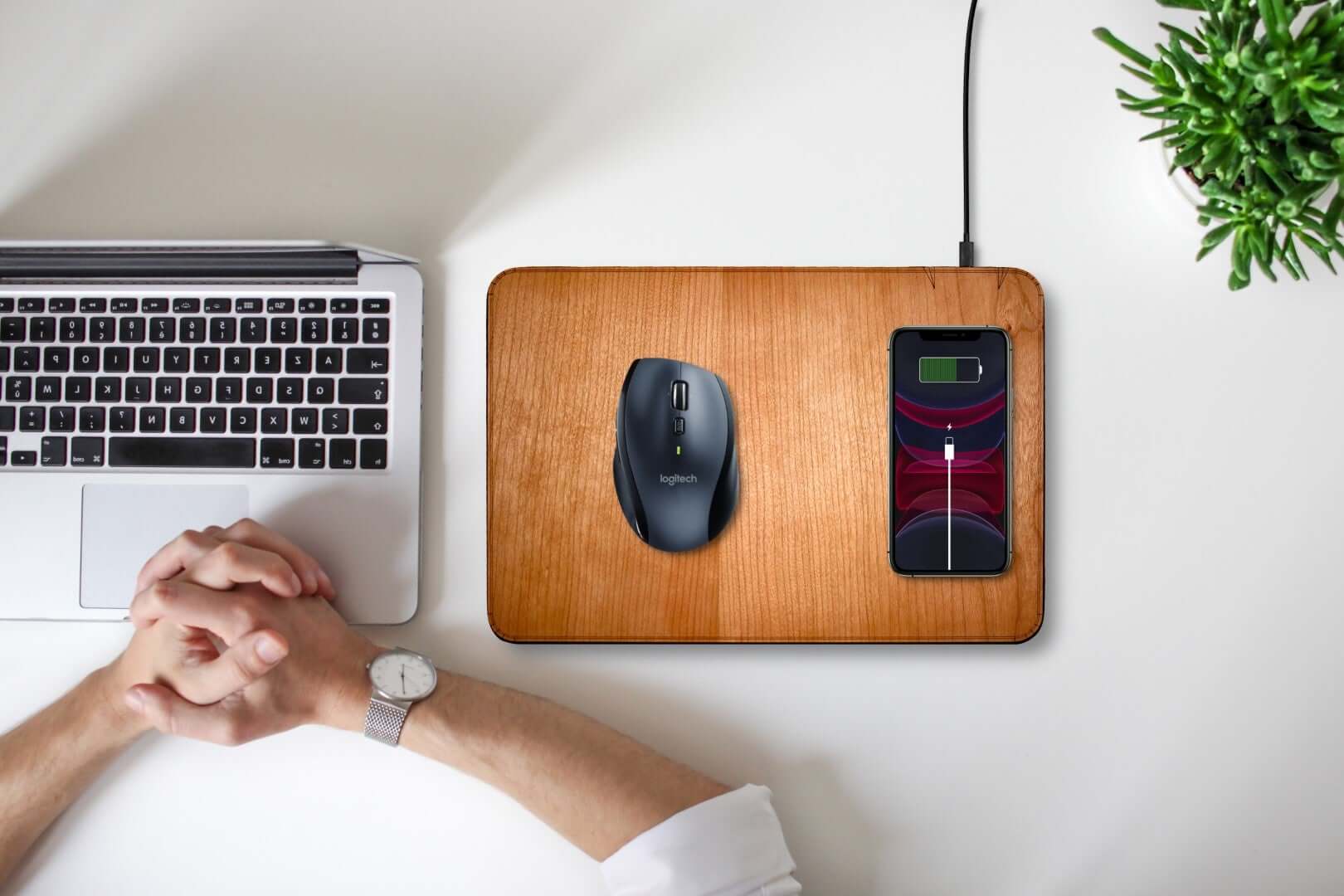 Oversize Wood Mousepad with 15 watt Wireless Fast Charger